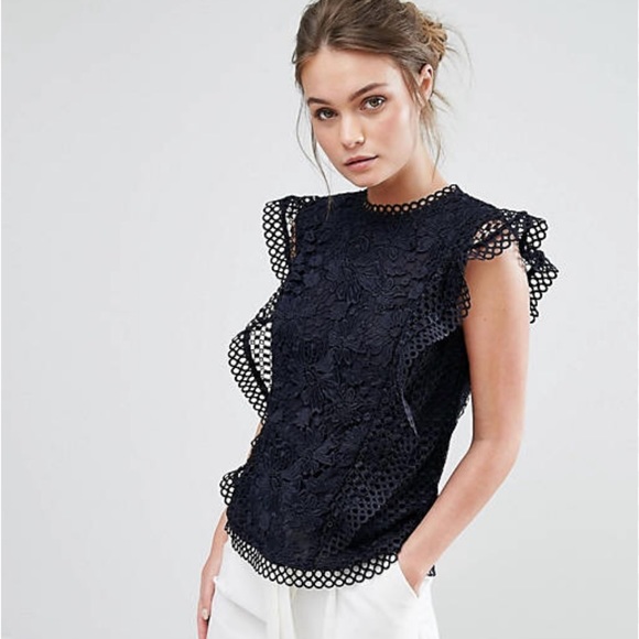 Tops - Ted Baker Zania Lace Tee size 0 like new